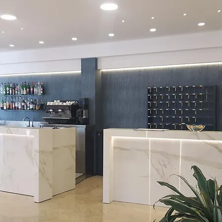 Hotel Grifone 3*