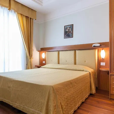 Astor Hotel