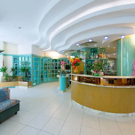 Ariane - Beachfront, Breakfast Xxl & Sea View 3*