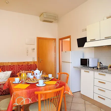 Alma Aparthotel
