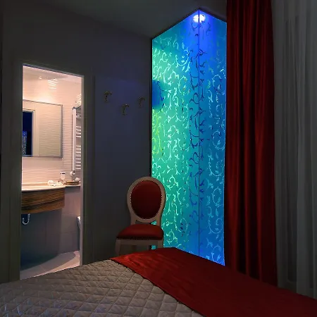 Ariane - Beachfront, Breakfast Xxl & Sea View 3* ريميني
