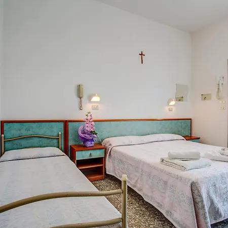Diamante 5 Minuti Dalla Fiera Di Hotel 3*