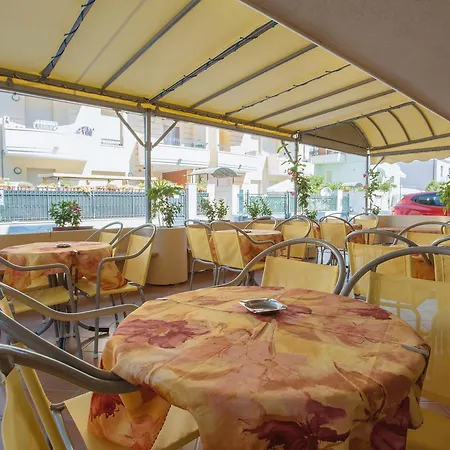 Hotel Diamante 5 Minuti Dalla Fiera Di