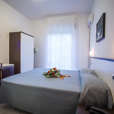 Hotel Caraibi 3*
