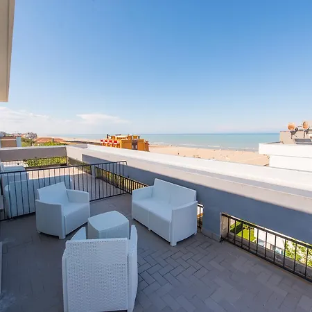 2000 Hotel Rimini