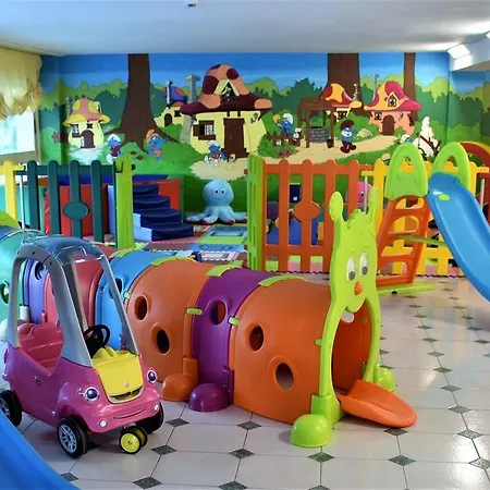 Jumbo Hotel 3*