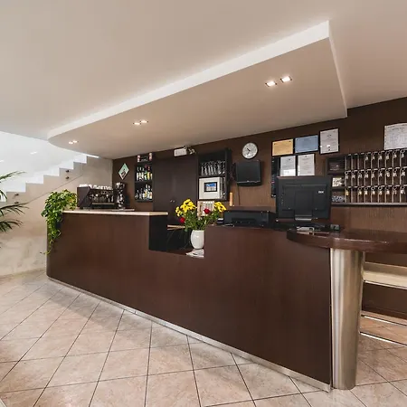 Hotel Romina