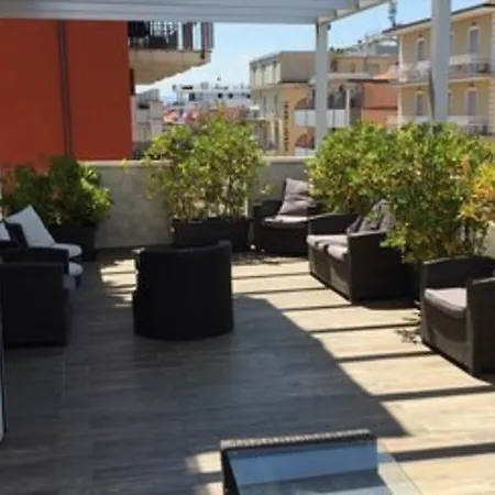 Romina Hotel 3*