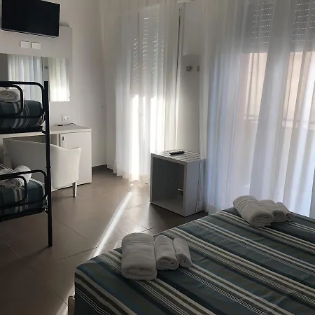 Gin Hotel Rimini