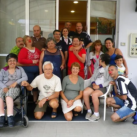 Otel Lora