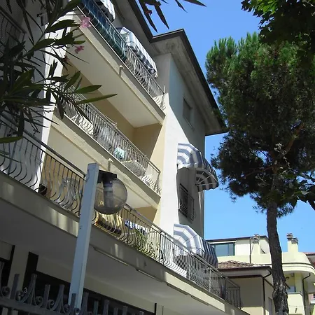 Monaco Aparthotel Rimini