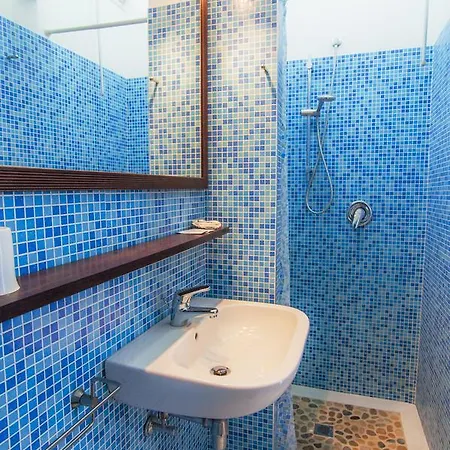 Greta Hotel