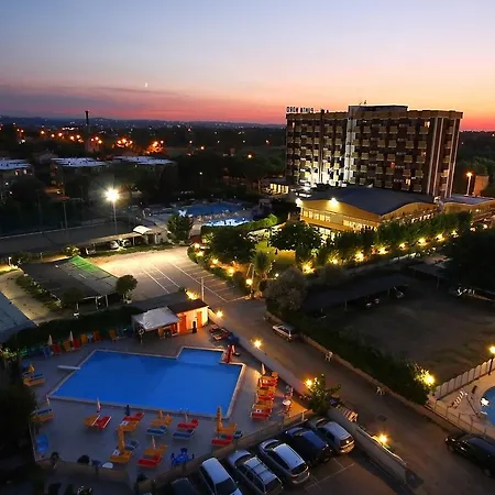 Avila In Hotel