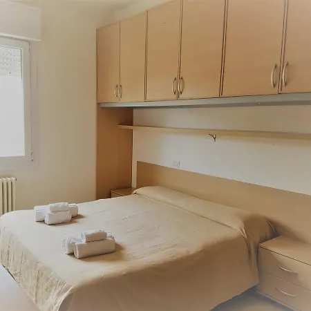 Uno Studio&suites Aparthotel