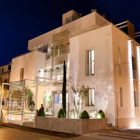 Madalu Hotel Viserba Di Rimini