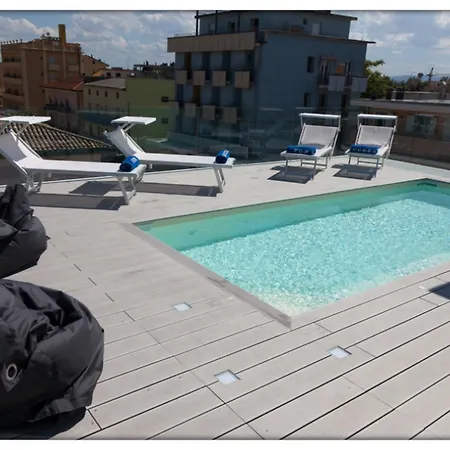 Madalu Hotel Viserba Di Rimini