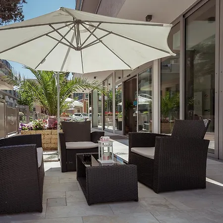 Gioia Hotel
