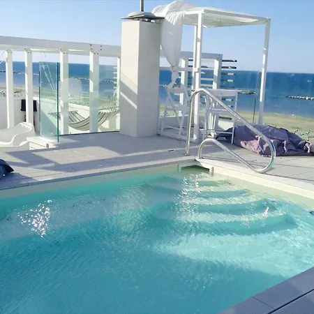 Hotel Madalu 3*