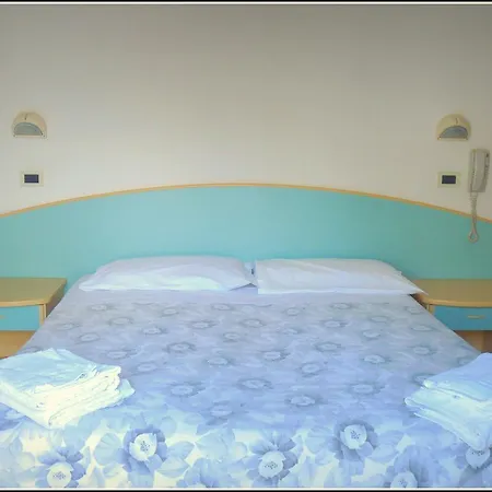 Hotel Luana *