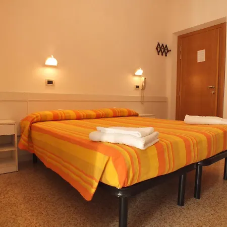 Hotel Luana *