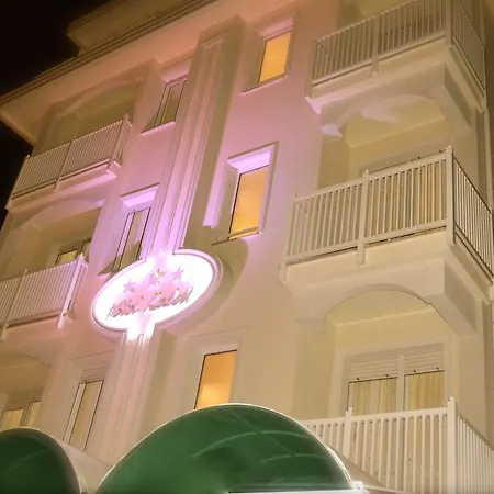 Hotel Kadett 3*