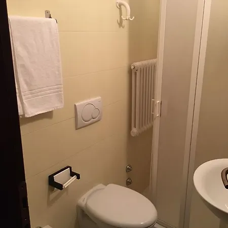 Hotel Rebola