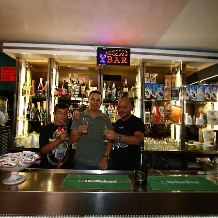 Emanuela Hotel