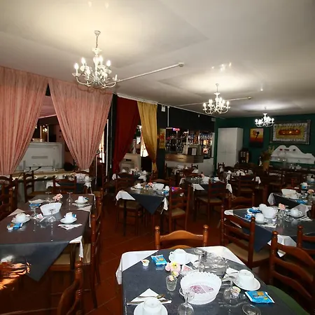 Emanuela Hotel