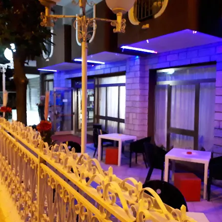 Hotel Emanuela 2*
