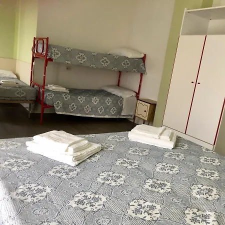 Be Hotel 3*