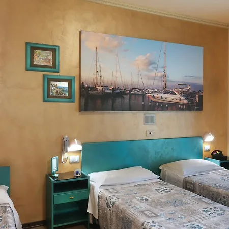 Marselli Hotel 3*