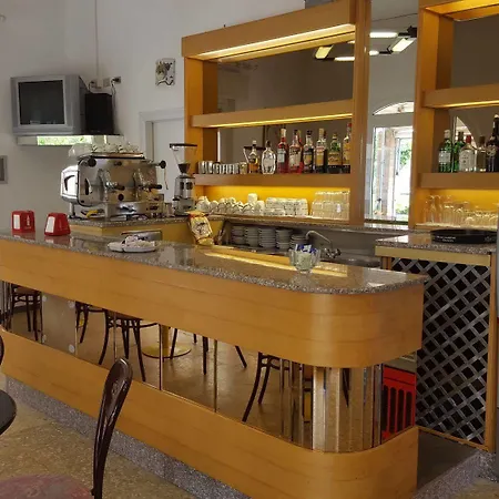 酒店 莱卡酒店 2*