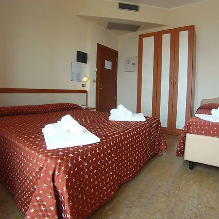 Harmony Hotel 3*