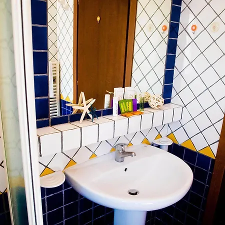 Mediterraneo Appart hôtel 2*