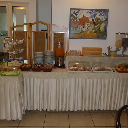 Abamar Hotel 3*