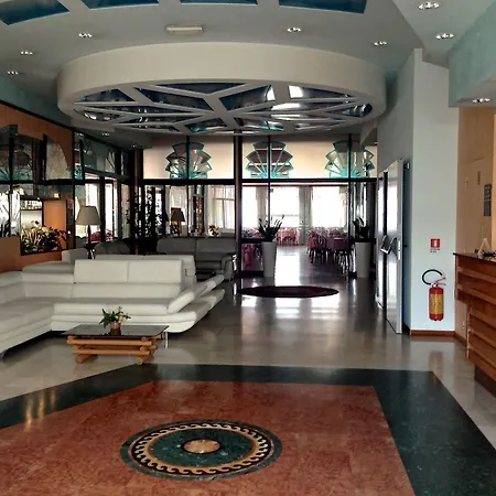 Carlton 3* Rimini