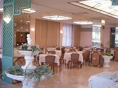 Otel Ariminum