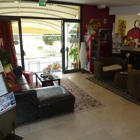 Hotel Crosal Rimini