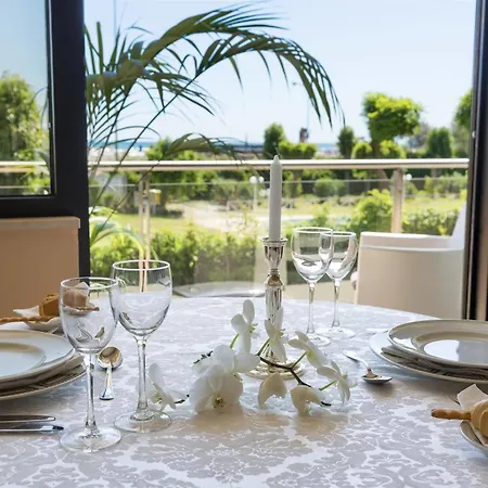 Hotel Waldorf 4*