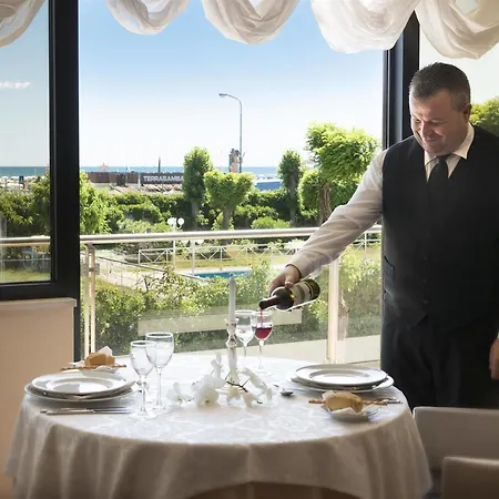 Waldorf Hotell
