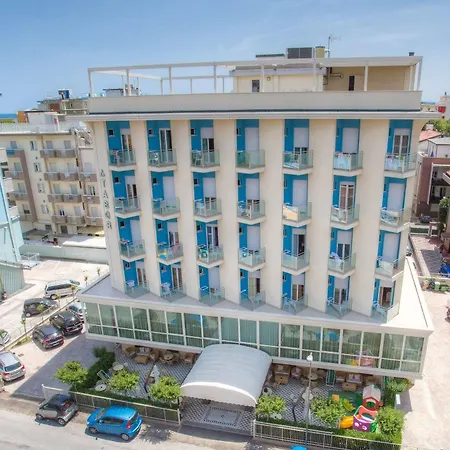 Tabor Hotel 3*