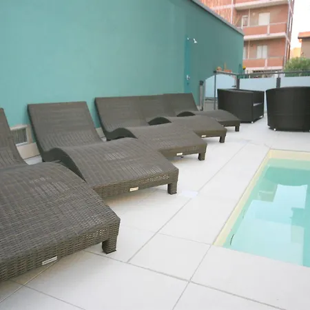 Paradise 3* Rimini