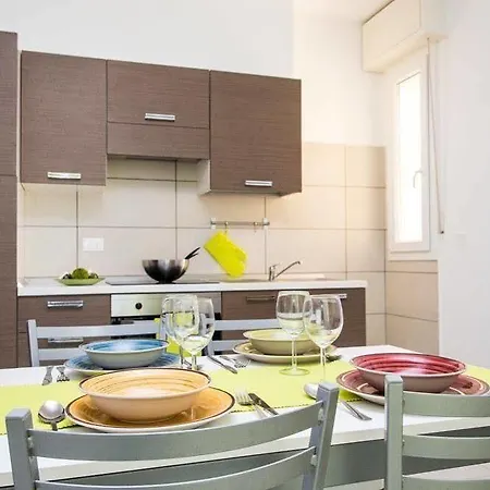 Green Aparthotel 2*