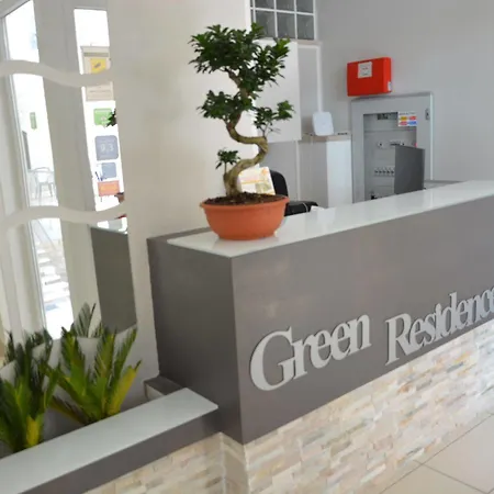 Green Aparthotel 2*