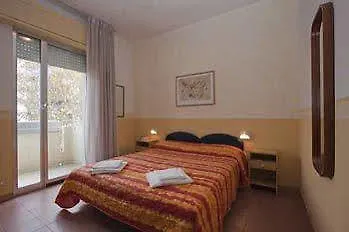 Fedora Hotel 3*