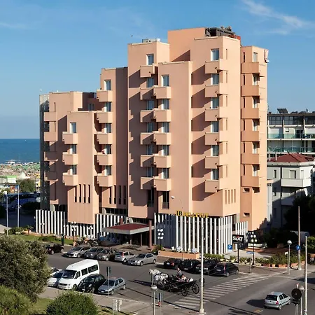 Hotel Bellevue 4*