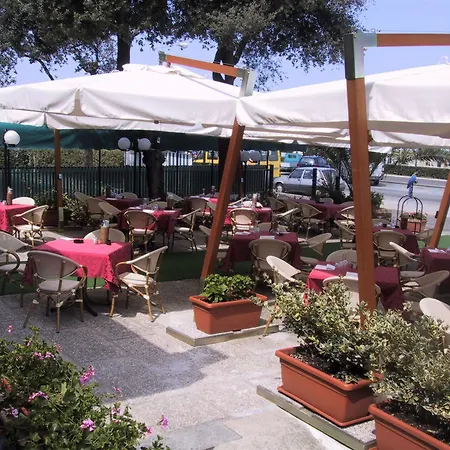 Park Hotel 4*