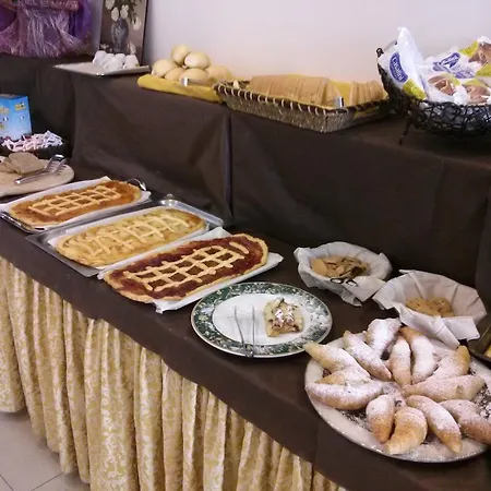 Hotell Sant'elena 3*