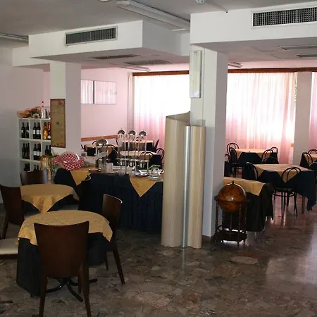 Hotel Roxy Floridiana 3*