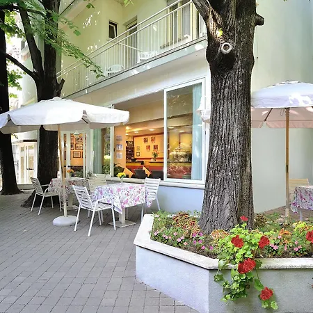Capri Hotel